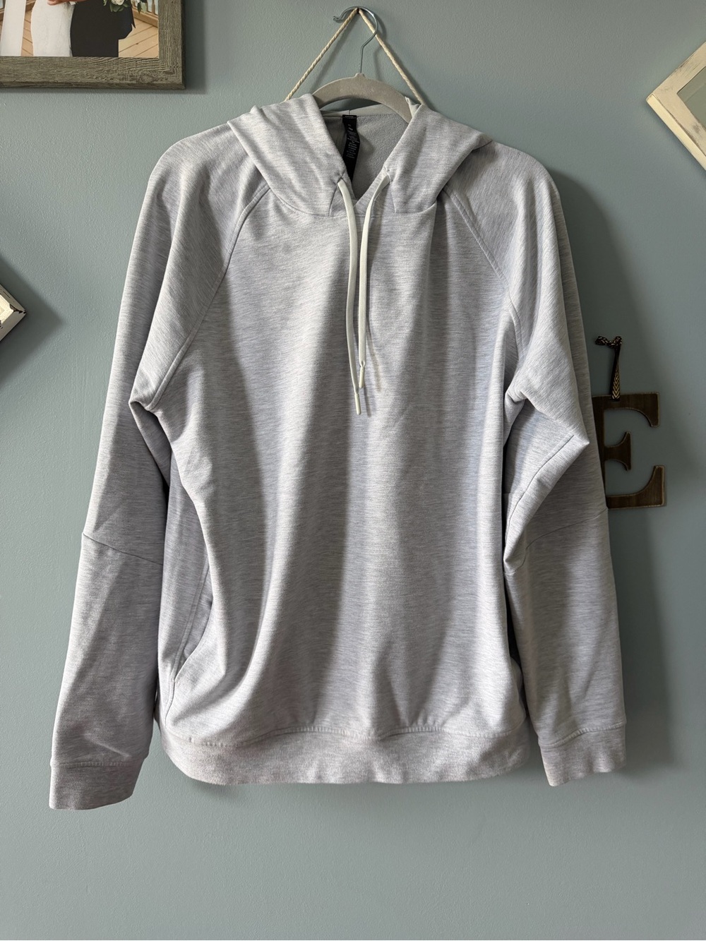 Lululemon Men's City Sweat Pullover Hoodie XL Heathered Ultra Light Grey